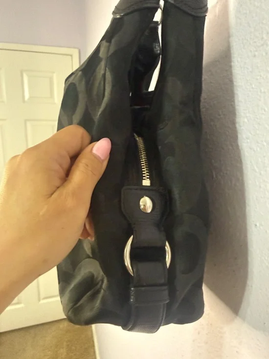 Coach Black Y2K Madison Maggie Op Art Sateen Shoulder Bag with Silver Hardware - Picture 3 of 15